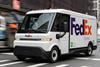 brightdrop-ev600-e-transporter-electric-transporter-fedex-usa-2023-01-min