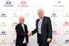 Hyundai and Kia Make Strategic Investment in Arrival_signing ceremony 1