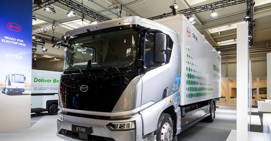 Poll finds truck brand loyalty among operators diminishing