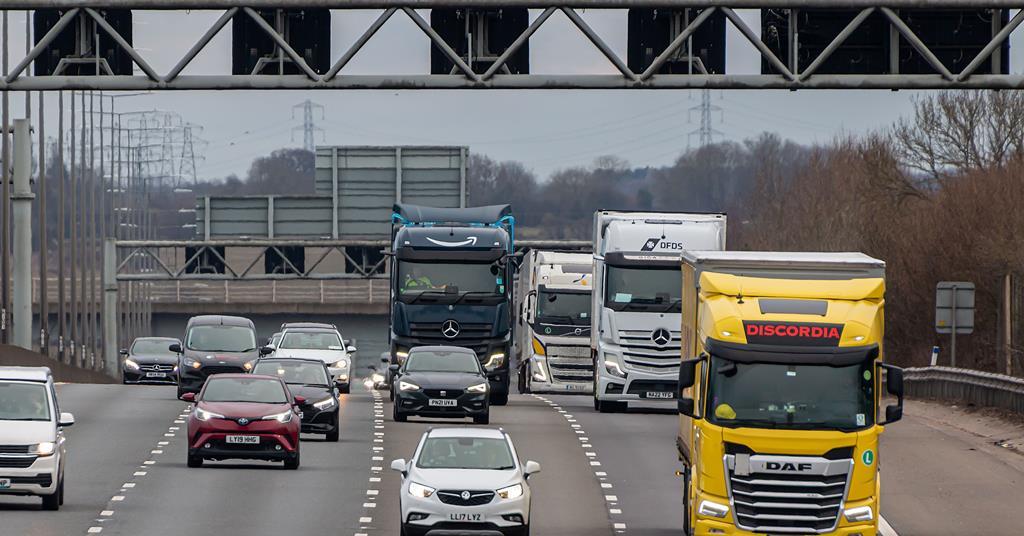 DPD leads pack on O-licence increases, latest Fleet Data report reveals