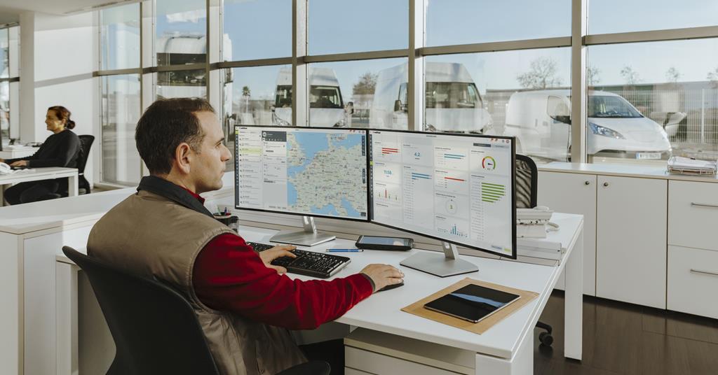 FleetCheck launches free pack to help new transport managers navigate operator licence