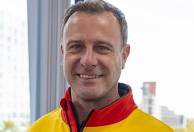 DHL 1