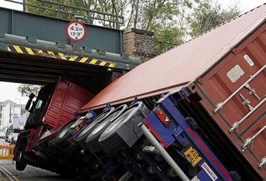 duriteshowcasesnewlowbridgedetectionsystemandgroundbreakingwarninglampatforsannualconference20252_3034