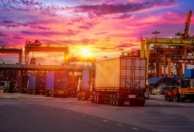 port freight traffic