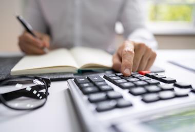 Sales ledger accounting discrepancy