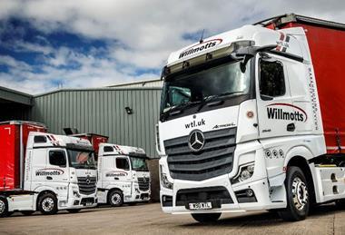 Actros 2548 - Willmotts (16)