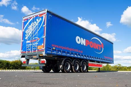 Onpoint Logistics orders an extra 26 curtainside Tiger Trailers