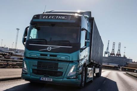 24129_volvo-trucks-hosts-on-line-event-to-speed-up-the-transition-to-electric-trucks-1-678x381