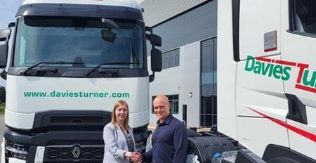 davies_turner_trucksss