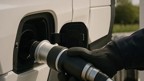 Driving_Toward_Net_Zero_Fuel_Cell_Systems_Chosen_to_Deliver_Hydrogen_Refuelling_for_UK_HyHAUL_Project_1