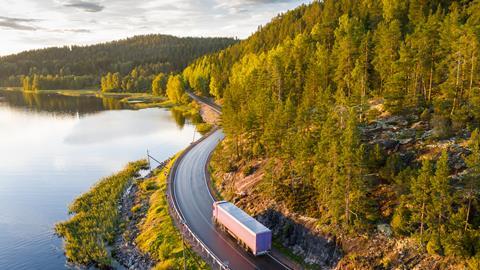 shutterstock_1928648981