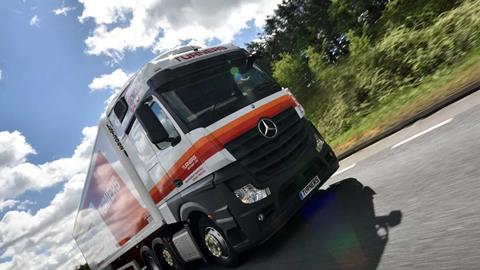 turners-refrigeration-truck-29206832