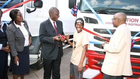 458-02-Transaid-truck-donations-800x533