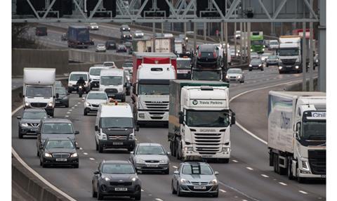 Busy M25 Watford way_ shutterstock