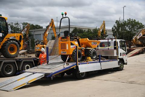 047-03-Isuzu-Truck-L-Lynch-Plant-Hire-and-Haulage