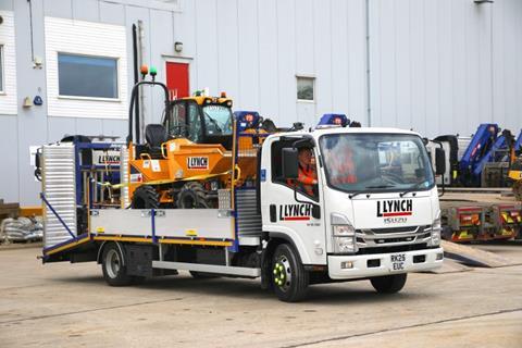047-02-Isuzu-Truck-L-Lynch-Plant-Hire-and-Haulage-800x533