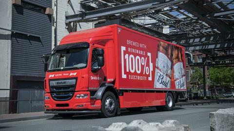 DAF-starts-delivery-of-fully-electric-LF-Electric-02_8e99ae07934feba03f0fa5f711bf46da