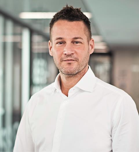 04.DR_ANDREAS_GORBACH.HR