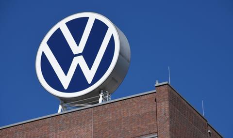 shutterstock_1702449361 (2)