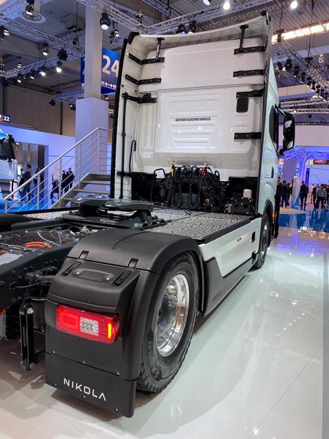 Nikola_Tre_rear