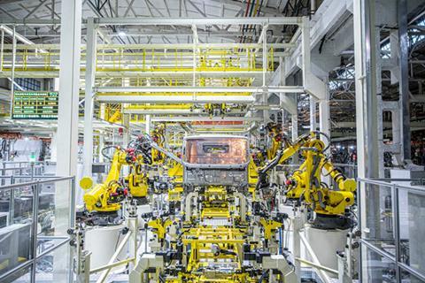 ISUZU-Factory-Product-Line-768x512