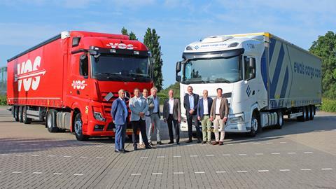 From left to right: Carel Vos, Jerome Vos, Max Menheere, Jules Menheere, Bram Ewals, John van de Rijdt, Pim Ewals, Sjoerd Ewals.