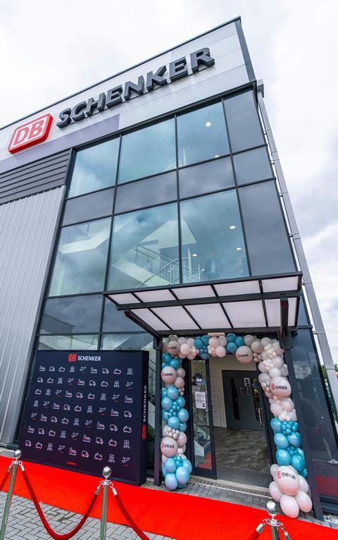 DB Schenker's new Trafford logistics facility
