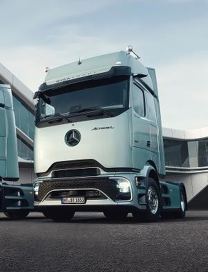 Module 03 Image Left