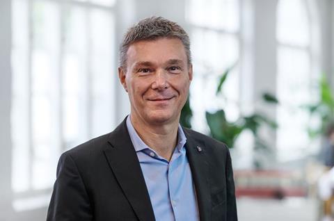 b7a186ee7bd948aa_800x800ar