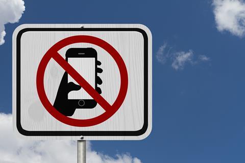 No,Texting,And,Driving,Sign,,White,Information,Sign,With,Symbol