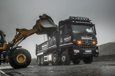 darkenergymaenkarnesarocstipperworksinallweathers