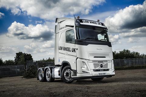 Low Wheel UK has welcomed a brand-new Volvo FH Aero 500 6x2 tractor unit,  the first FH Aero to be deployed into day-to-day customer operation in the UK.