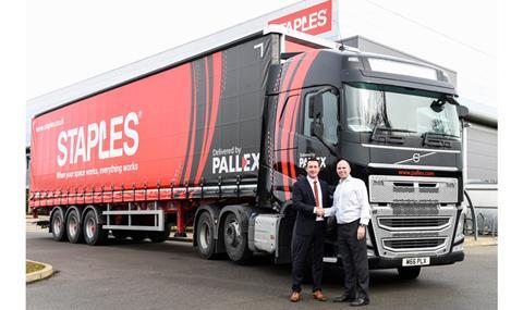 Pall-Ex's Mark Steel and Kevin Lewis of Staples unveil the joint livery HMP_7187